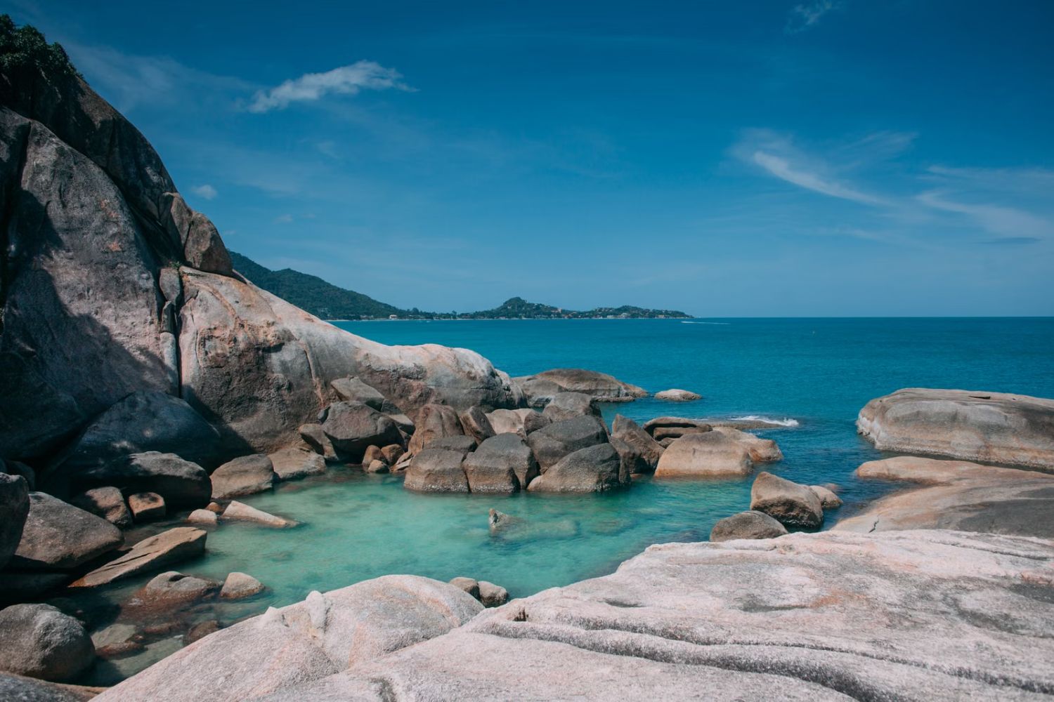 Rocky lagoon and clear shallows, Koh Samui