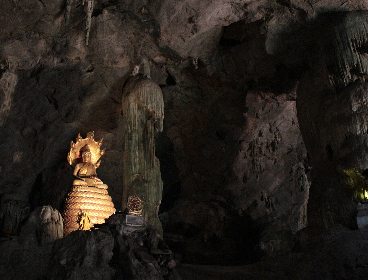 Khao Luang Cave sunbeam
