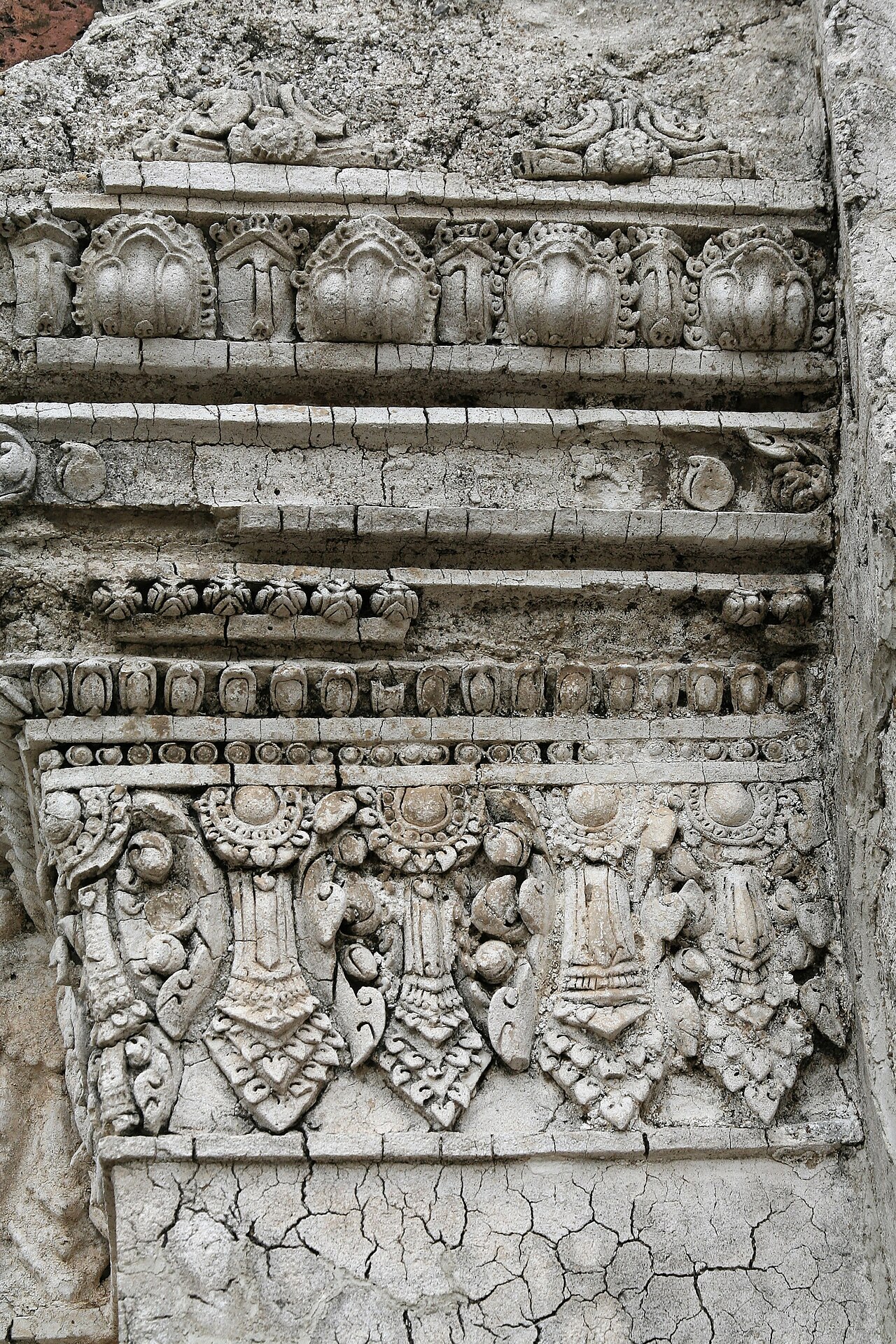 Wat Phra Sri Rattana Mahathat ruins