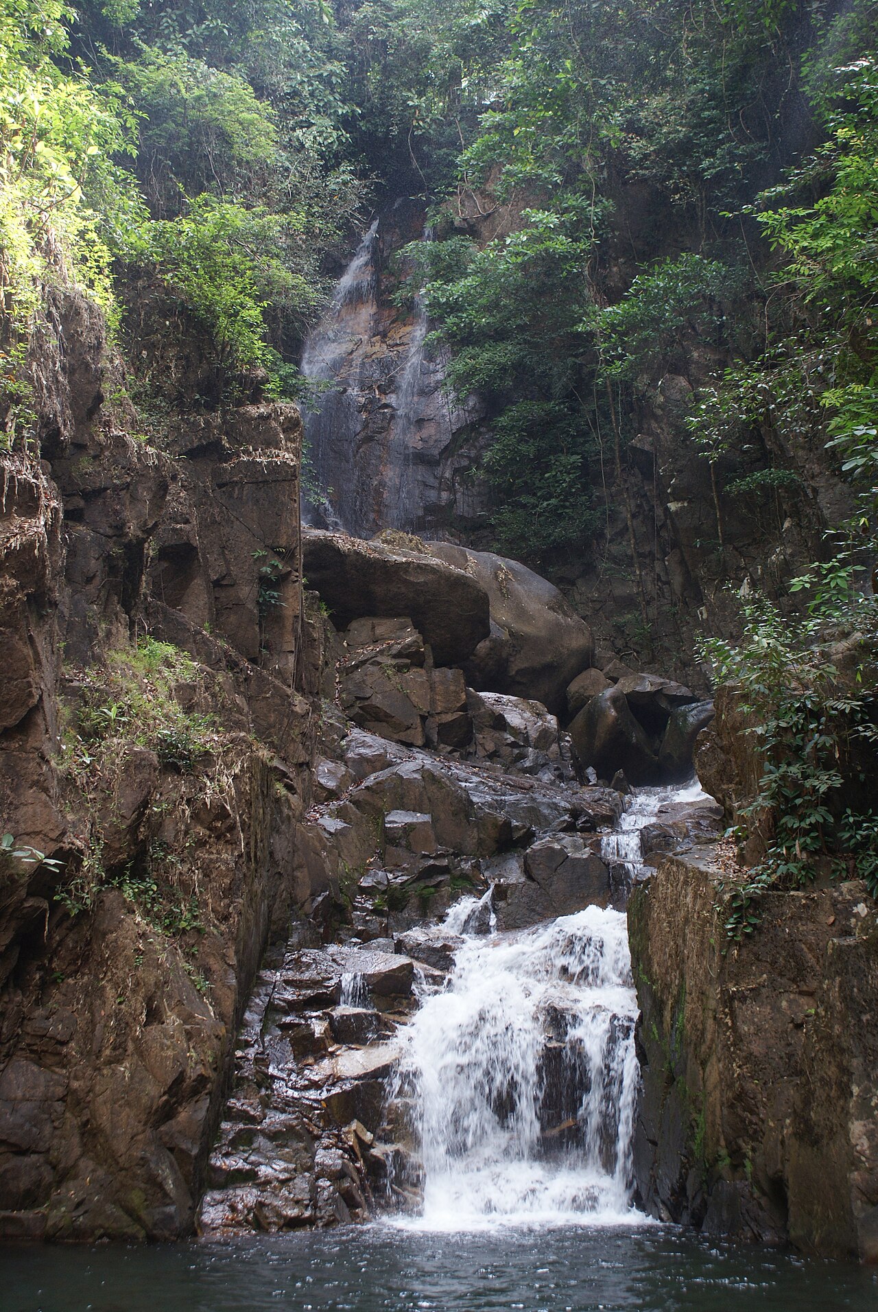 Namtok Phlio waterfall